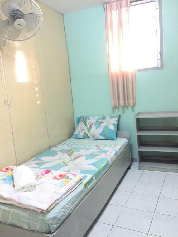 Nat 2 Guest House Банкок Екстериор снимка